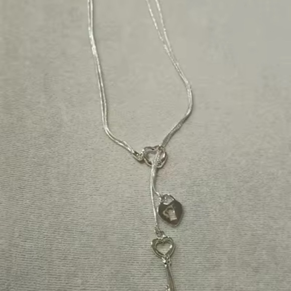 925 Sterling Silver Key Lock Necklace 19” - Picture 5 of 5